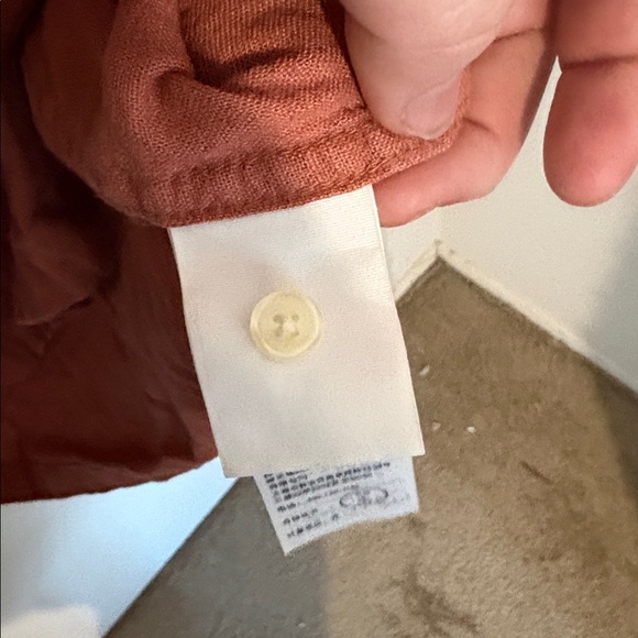 Abercrombie & Fitch Terracotta Linen Shirt - Picture 4 of 5